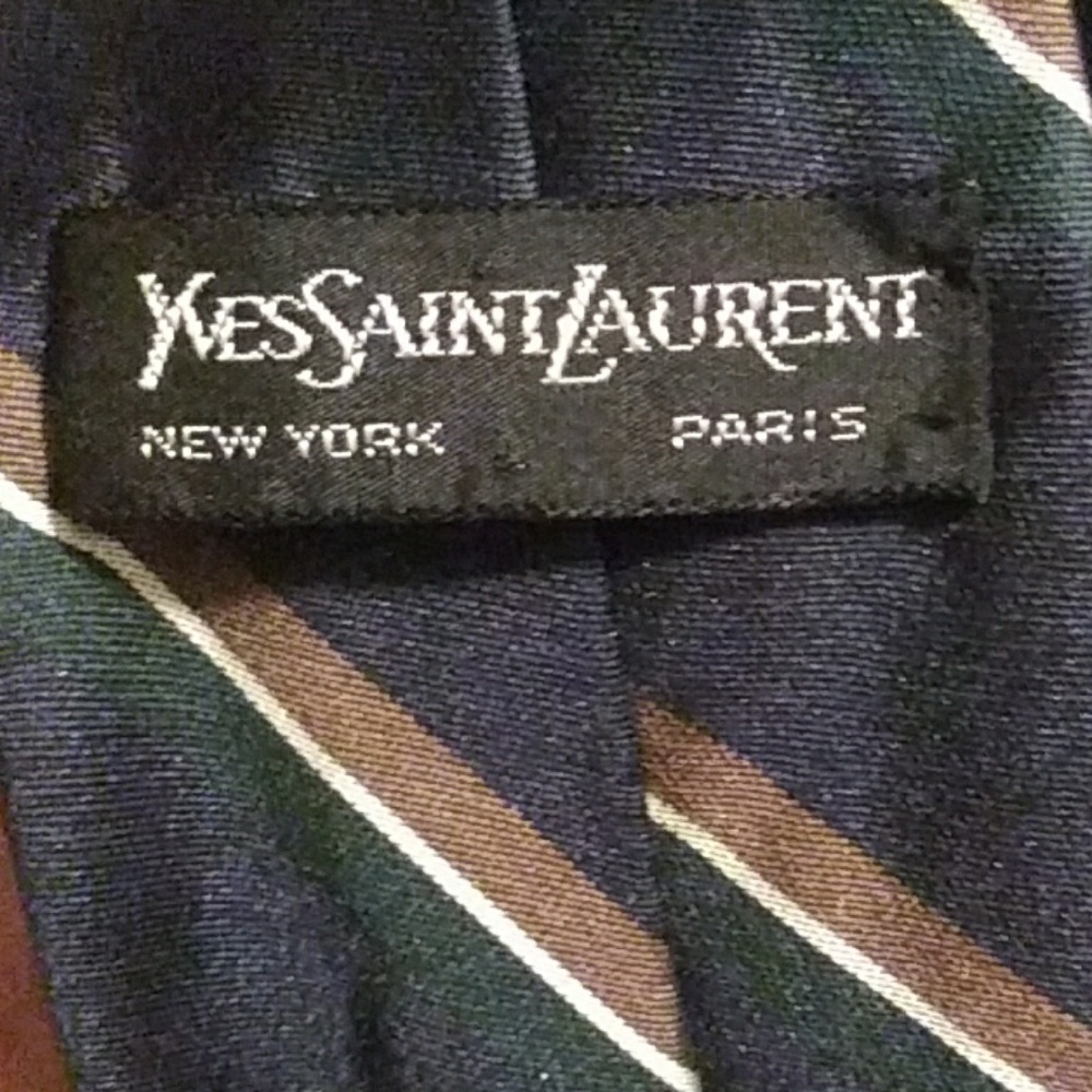 LIKE NEW YSL TIE